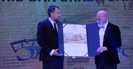 OSTVAREN DJEČAČKI SAN Merlinova poruka o Sarajevu vas neće ostaviti ravnodušnim: PODESIMO SATOVE NA EVROPSKO VRIJEME 