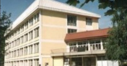 UŽAS U PRIBOJU: Učenica uzela ključ od učionice, otvorila prozor i skočila s 3. sprata!