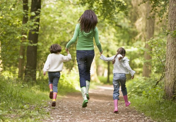 Evo nekoliko jednostavnih tajni SRETNIH MAMA