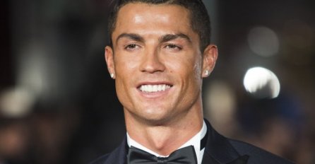 VRTOGLAVA SUMA: Mediji objavili koliko je Cristiano Ronaldo platio da mu surogat majka rodi blizance