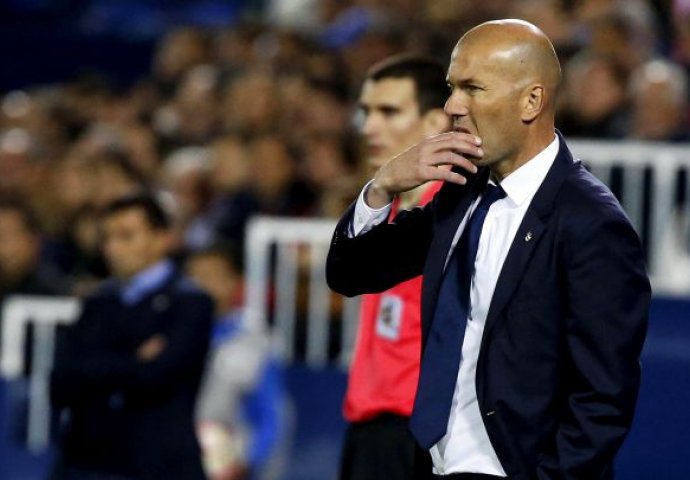 Realov trojac postavio nevjerovatan zahtjev Zidaneu 