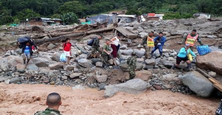 Među 316 mrtvih u poplavama čak 100 djece!