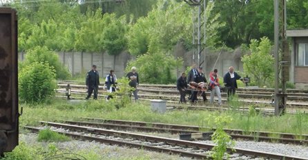 TRNOPOLJE KOD PRIJEDORA: Djevojka i momak teško povrijeđeni od strujnog udara