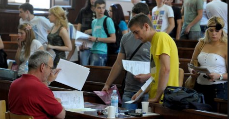 "Pohađao sam srednju školu i nakon srednjne planirao sam da upišem višu"