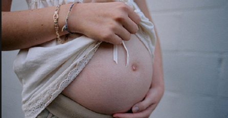 Najmlađa trudnica u Srbiji: Djevojčica  pod temperaturom rodila  bebu