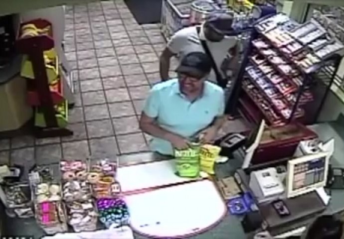 Ova dva čovjeka opljačkali su prodavnicu u sekundi, no čekajte da vidite na koji način (VIDEO)