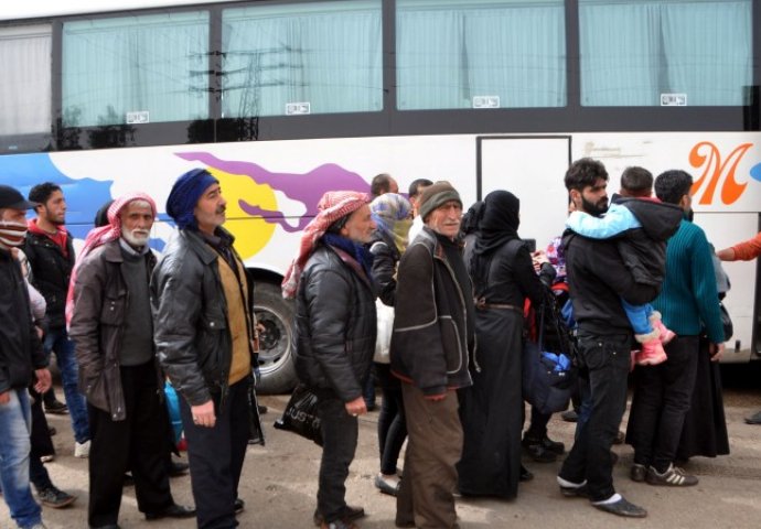 Počela evakuacija civila i boraca iz opkoljenih sirijskih gradova