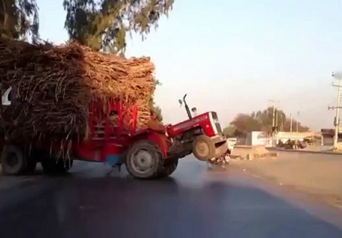 Majstor nad majstorima: Čovjek pokazao kako se vozi traktor (VIDEO) 