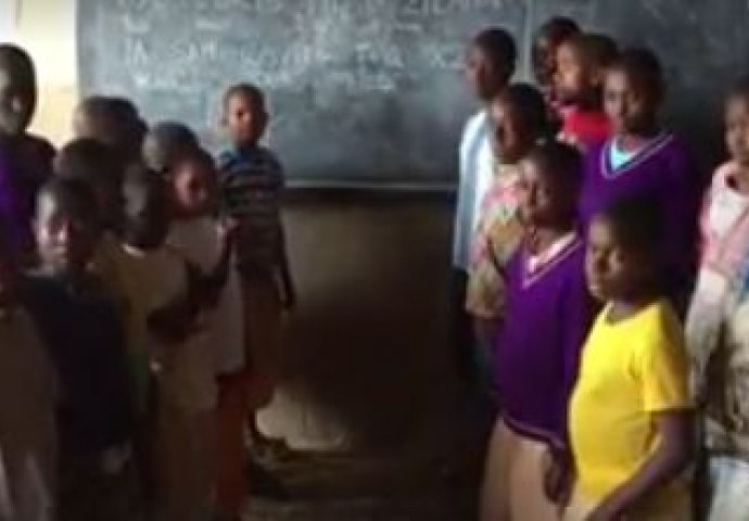 DJECA IZ SIROTIŠTA U AFRICI ODUŠEVILI SVIJET: Poslušajte kako pjevaju hit LEGENDARNOG Dine Dvornika! (VIDEO)