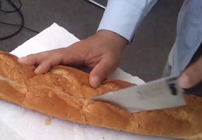 Ovakav kuhinjski nož još niste vidjeli: Ovo čudo siječe svu moguću hranu sa nevjerovatnom lakoćom (VIDEO) 