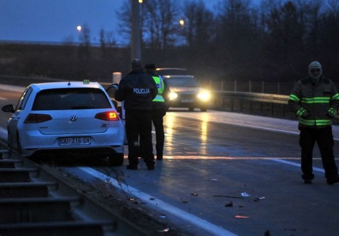 TEŠKA SAOBRAĆAJNA NESREĆA: Mladić (23) pijan automobilom oborio 85-godišnjaka, a onda ga ostavio da iskrvari