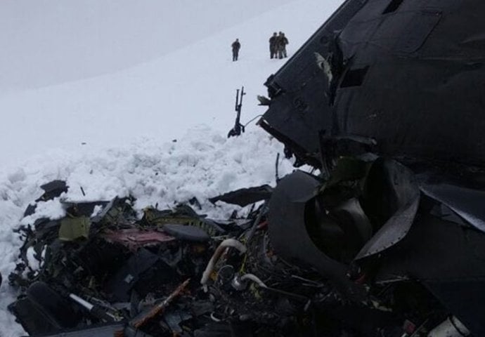 STRAVIČNOJ NESREĆI PRETHODILI LOŠI VREMENSKI USLOVI: U padu helikoptera poginulo 12 ljudi