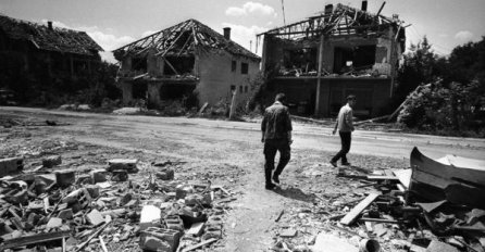 (VIDEO) HVO POPUT TERORISTIČKE ORGANIZACIJE ISIL: Kamionom bombom napao Bošnjake u Vitezu