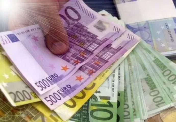 POSAO IZ SNOVA: U OVOJ zemlji možete imati platu oko 200.000 eura, a kvalifikacije NISU BITNE