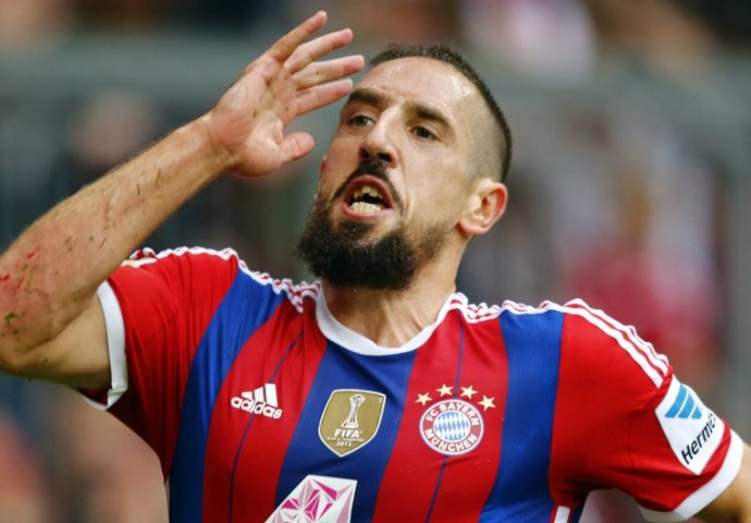 TEŠKO PODNIO PORAZ: Ribery u problemu zbog ismijavanja sudija  