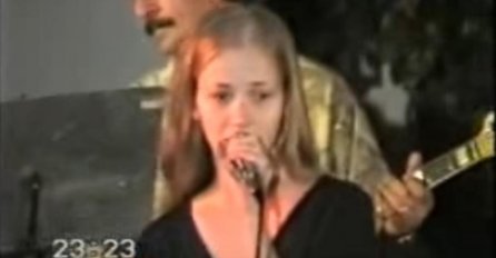 Ovo je prvi Jelenin nastup iz 1994. godine i nećete vjerovati kako je tada IZGLEDALA! (VIDEO)