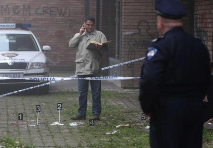 OTKRIO ZAŠTO SE BACIO: Petogodišnjak skočio s kišobranom s trećeg sprata