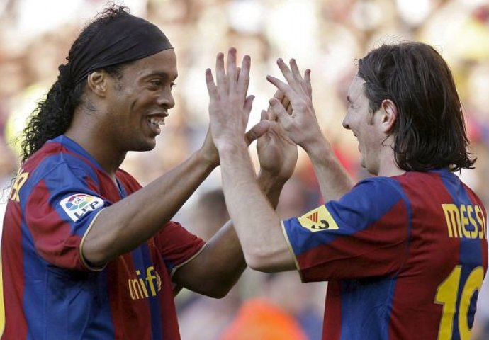 Ronaldinho poslao emotivnu poruku Messiju