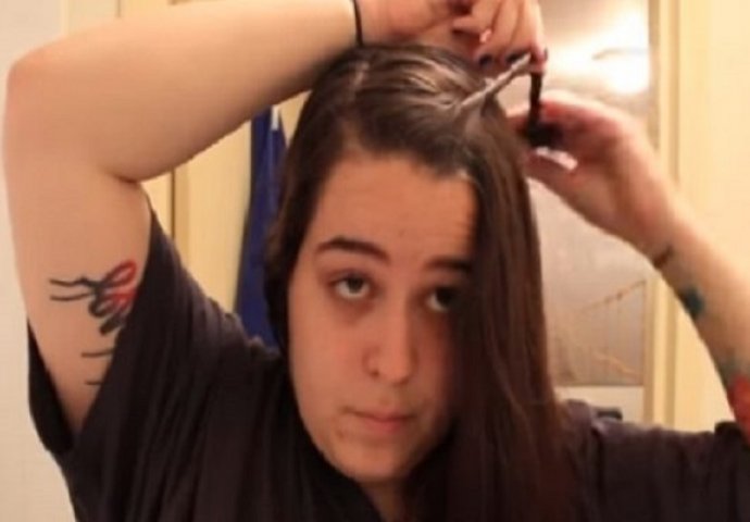 Uvila je pramenove kose pred spavanje, sljedećeg jutra je izgledala fenomenalno (VIDEO)