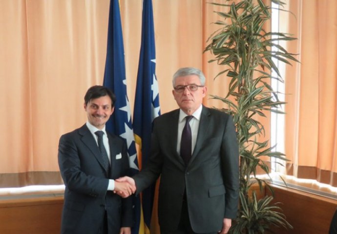 Nastaviti realizaciju sporazuma o saradnji između parlamenata BiH i Italije
