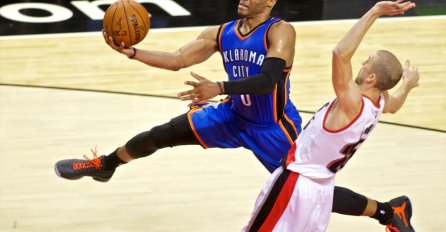 OSTAJE LI WESTBROOK U OKLAHOMI: Thundersi mu nude ugovor težak 220 miliona dolara!