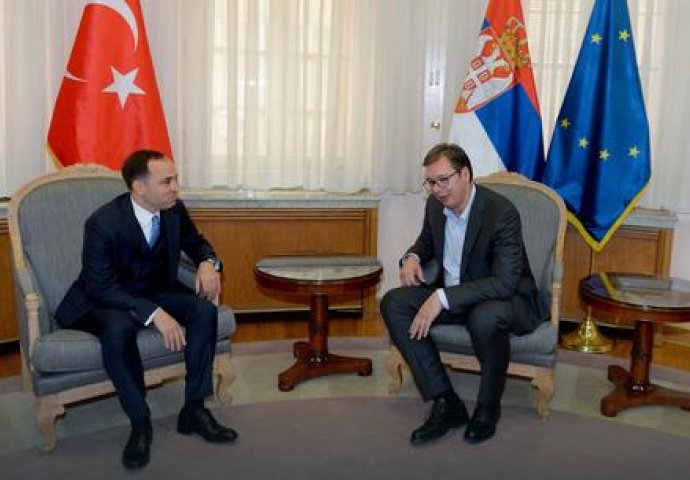 SARADNJA DVIJE ZEMLJE: Vučić pozvao Erdogana u posjetu Srbiji