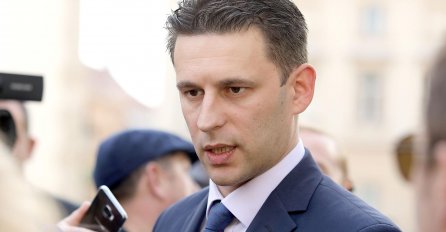 PETROV: Nema drugog izlaza osim da Zdravko Marić više ne bude ministra financija