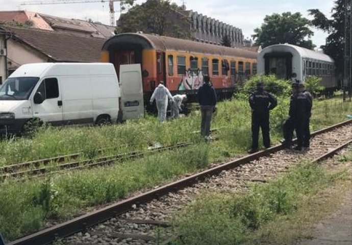 BRUTALNO UBISTVO U VAGONU Otkriveno ko je žena ubijena kolcem, policija pokušava da odgovori na jedno KLJUČNO PITANJE