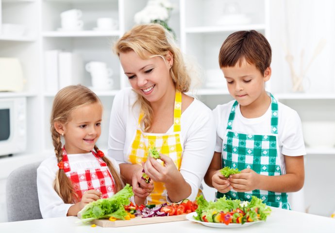 3 stvari koje smanjuju rizik od dječje PRETILOSTI