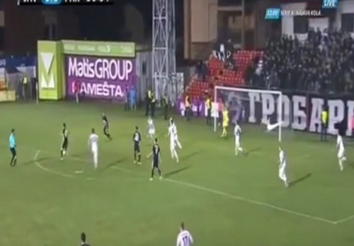 Blamaža fudbalera Partizana: Zar ovo profi igrač da promaši?! (VIDEO)