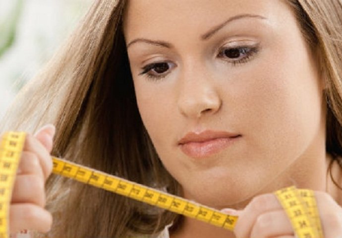 JEDNOSTAVNO RJEŠENJE: Izbacite 500 kalorija dnevno bez da primijetite!