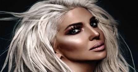 Operisana Jelena Karleuša, izvadili joj tumor