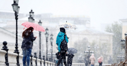 TEMPERATURE ISPOD NULE: Moskvu zavejao snijeg u maju