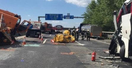 Turistički autobus se slupao, IMA MRTVIH: Hitne službe na terenu!(FOTO)