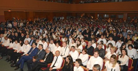 Mostar se oprostio od stradalih u zrakoplovnoj nesreći