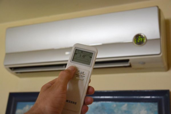 5b85cb9b4156e7c9fb57