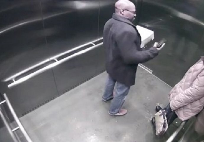 Policajac pokušao da stavi pištolj u džep, a šta mislite da se dogodilo? (VIDEO)