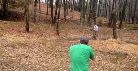 Otišli su u šumu da pucaju na drva, ni sanjali nisu šta će im se tamo dogoditi (VIDEO)