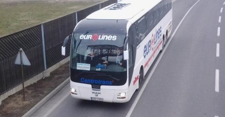 Autobus Centrotransa upao u kanal, jedna osoba povrijeđena