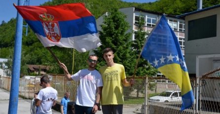 BiH / Maturanti iz Srebrenice slijede primjer Jajca: Dosta nam je podjela