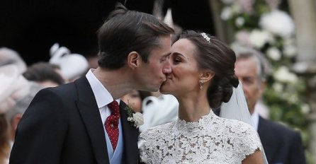 VJENČANJE GODINE: Udala se Pippa Middleton, a ovako izgleda vjenčanica od 50.000 EURA o kojoj svi pričaju! (FOTO)