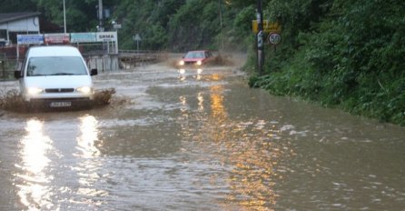 Veliko nevrijeme izazvalo poplave: Milionska šteta u Gračanici