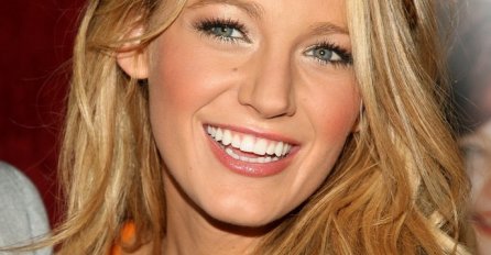 Blake Lively "ubija" u boji koju većina vas  vjerovatno nikada ne bi obukla