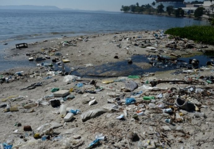 VJEROVALI ILI NE : Do 2050.godine u vodama svijeta više plastike nego ribe