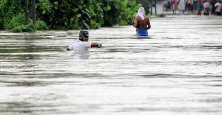 Šri Lanka: U poplavama poginule 122 osobe i 97 nestalo