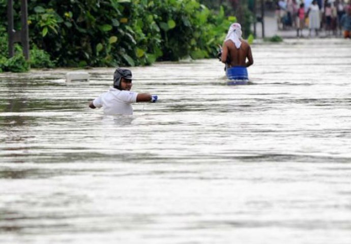 Šri Lanka: U poplavama poginule 122 osobe i 97 nestalo