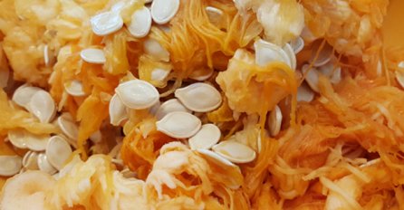 BUČINO ULJE: PET RAZLOGA ZAŠTO GA I MUŠKARCI I ŽENE BAŠ MORAJU KORISTITI – SVAKI DAN