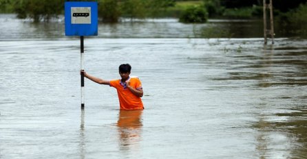 NAJVEĆE POPLAVE U OVOJ DECENIJI: Poginulo 146 osoba, raseljeno oko pola miliona ljudi