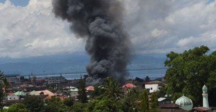 POČEO KRVAVI RAMAZAN: Vlasti su blokirale cijeli grad, 200.000 ljudi panično bježi od ISIL-a 