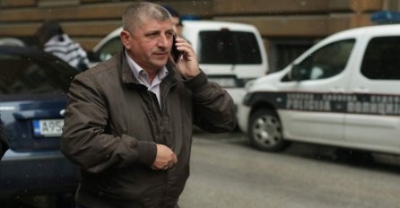“NEKO NAS PRAVI BUDALAMA” Otac Selme Agić ogorčen i razočaran zbog odgađanja suđenja Sefiću